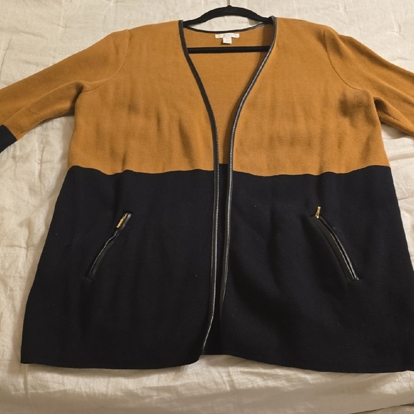 Charter Club Tan and Black Open Front Cardigan - Picture 5 of 11